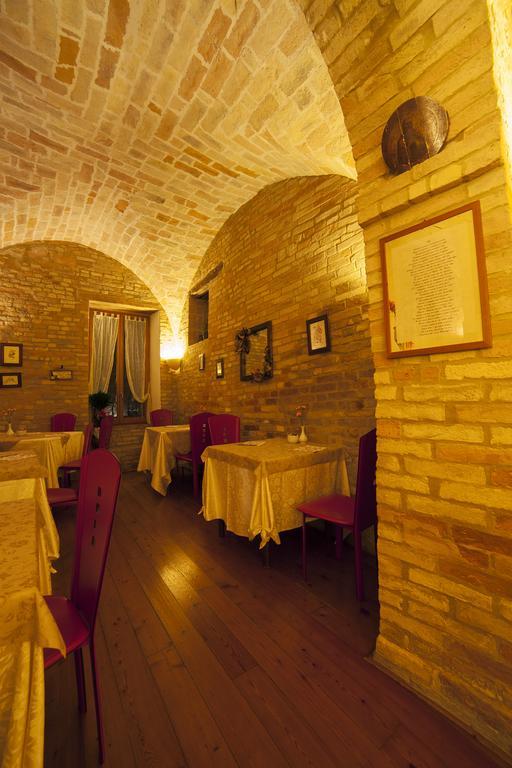 La Luma Hotel Montecosaro  Екстериор снимка