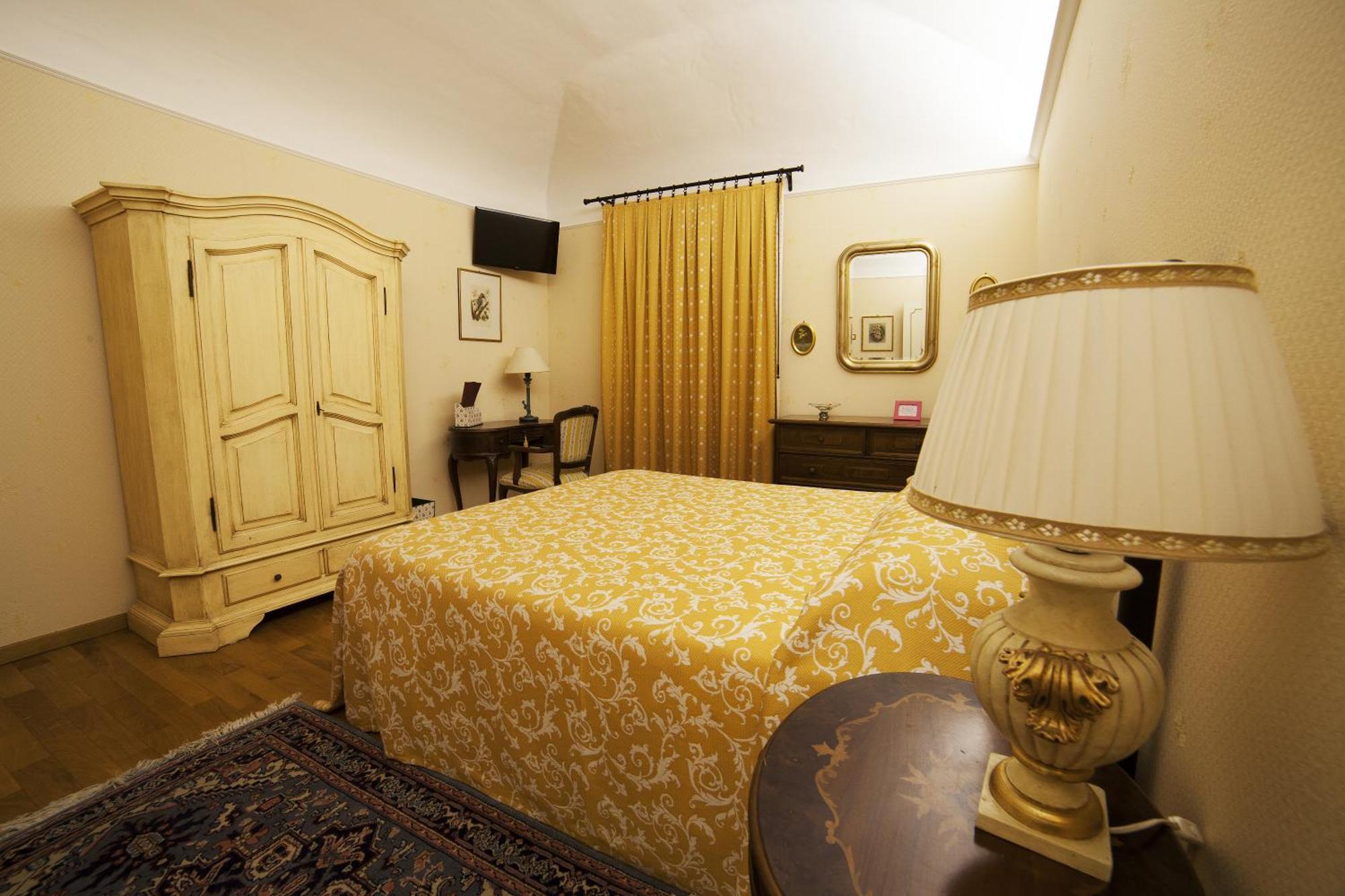 La Luma Hotel Montecosaro  Стая снимка