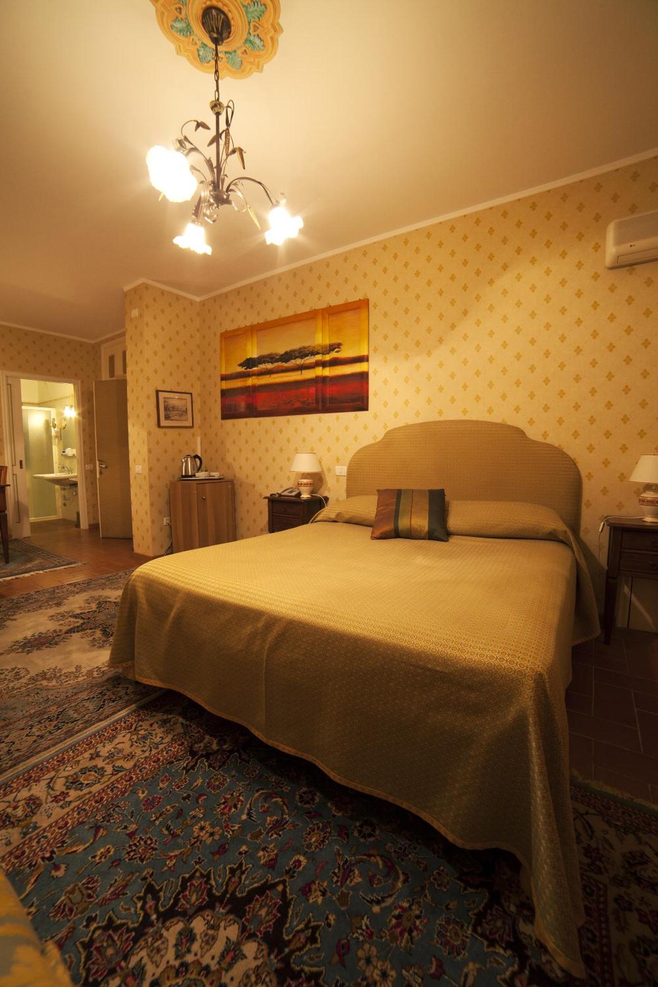 La Luma Hotel Montecosaro  Стая снимка