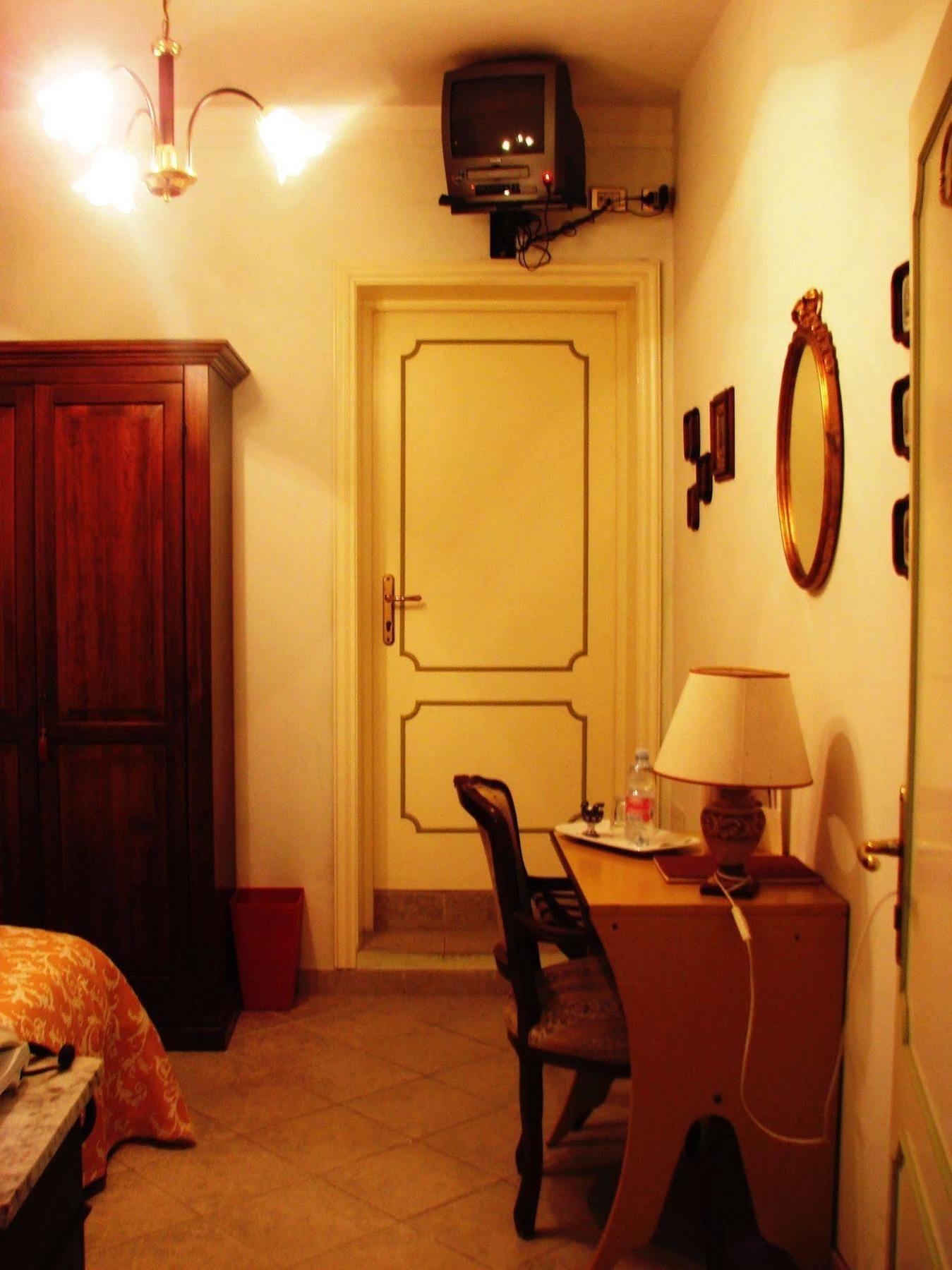 La Luma Hotel Montecosaro  Екстериор снимка