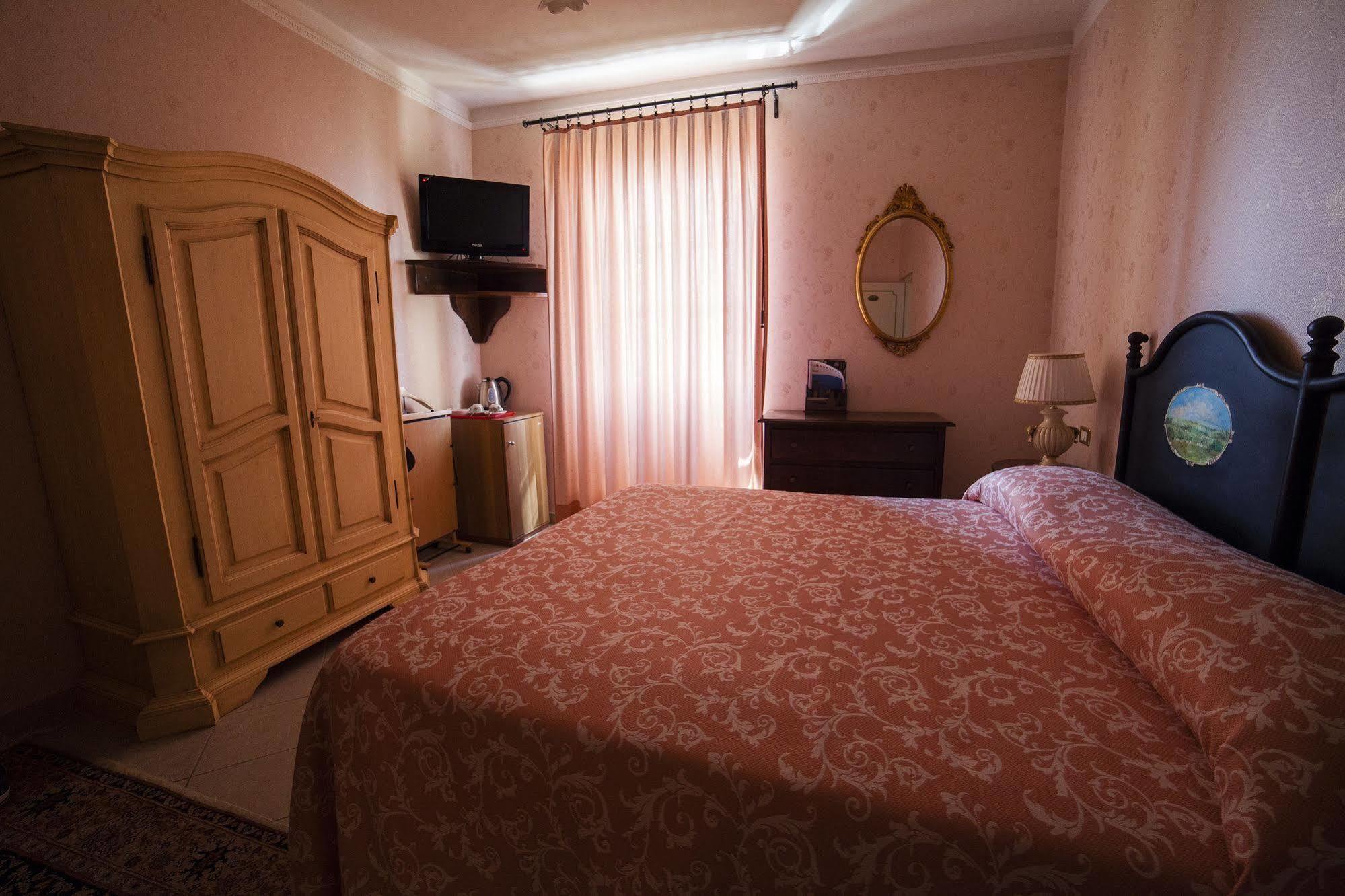 La Luma Hotel Montecosaro  Екстериор снимка