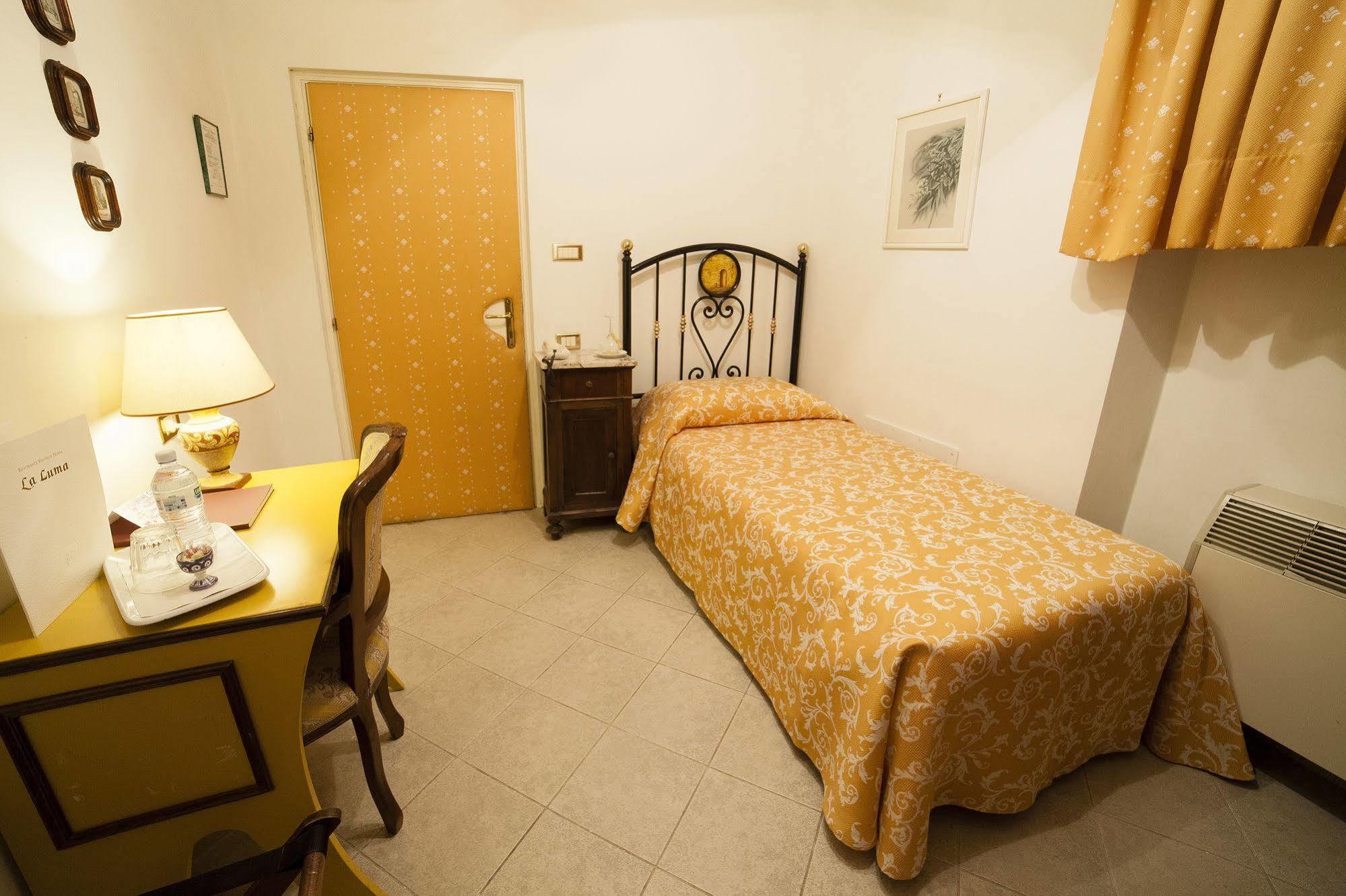 La Luma Hotel Montecosaro  Екстериор снимка